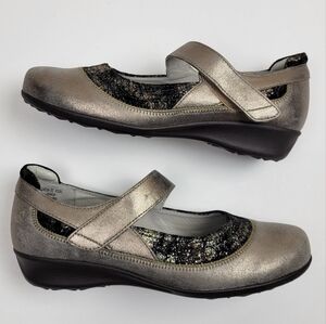 Drew Genoa Mary Jane Comfort Flats 9.5 NEW